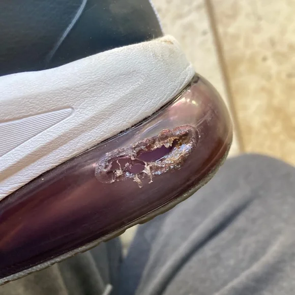 Nautica Navy Blue Athletic Sneakers 11 us with defect - Picture 3 of 6